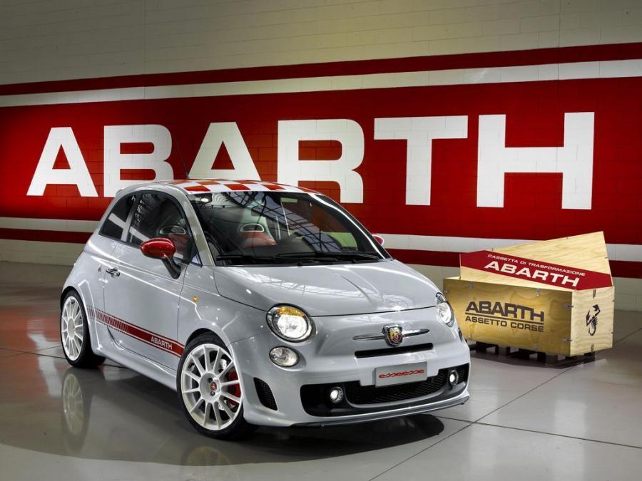  Fiat 500 Abarth esseesse 2008 года  (фото 3 из 7)